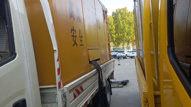 句容如何判断柴油发电机组和UPS电源的切换时间是否符合要求？